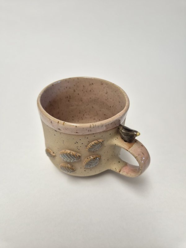 20260408_172240_kopija_1200x1600 Ceramic blackbird mug in pink